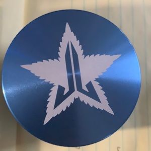 Jeffree Star Grinder